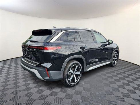 New 2025 Volkswagen Tiguan SE image 6