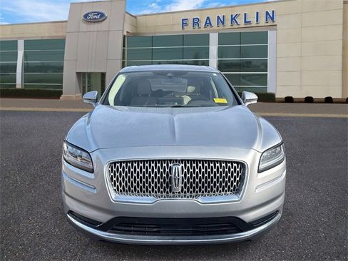 Certified 2023 Lincoln Nautilus Reserve image 2