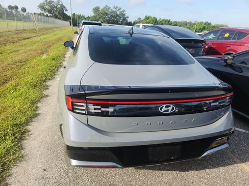 Used 2024 Hyundai Sonata SEL w/ Convenience Package FWD image 6