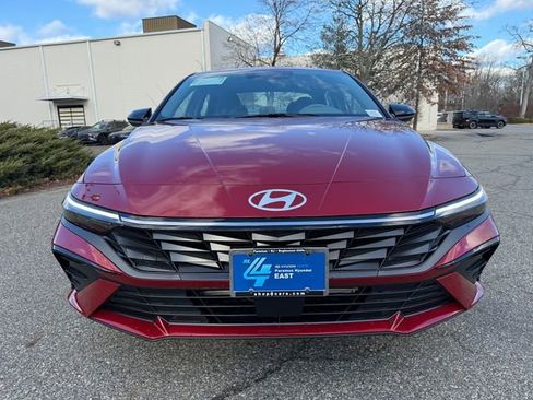 New 2026 Hyundai Elantra SEL Sport image 2