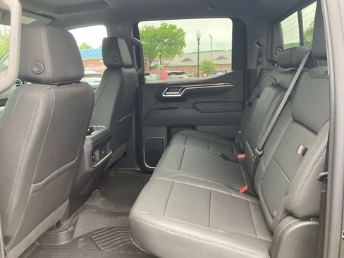 New 2026 Chevrolet Silverado 1500 RST w/ Dark Appearance Package AWD/4WD image 21