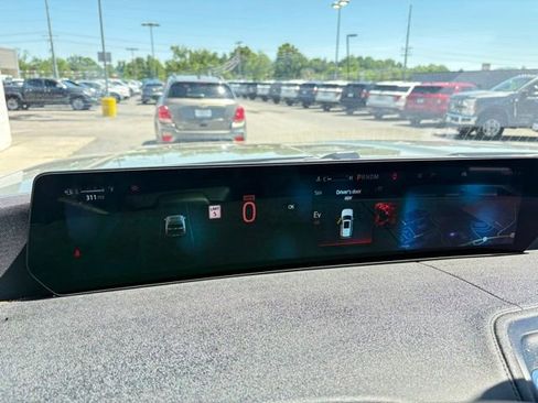 Used 2025 Ford Expedition Tremor AWD/4WD image 16