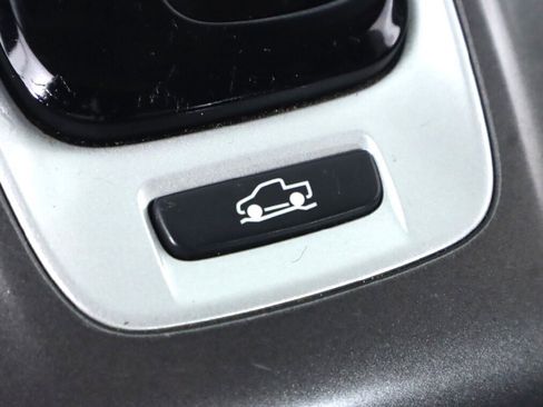 Used 2017 Honda Ridgeline RTL-T image 25
