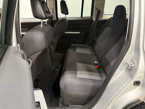 Used 2008 Jeep Patriot Sport AWD/4WD image 23