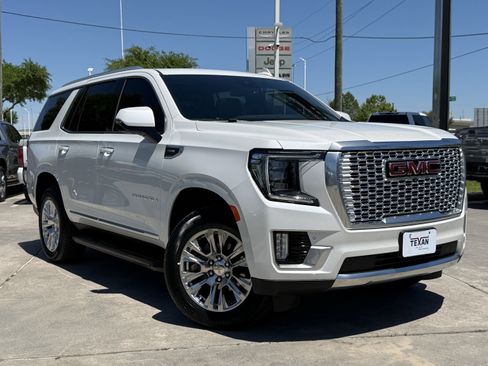 Used 2024 GMC Yukon Denali image 2