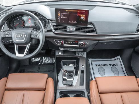 Used 2024 Audi Q5 2.0T Premium w/ Convenience Package AWD/4WD image 31