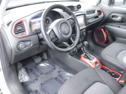 Used 2022 Jeep Renegade Trailhawk w/ Sun/Sound Group image 4