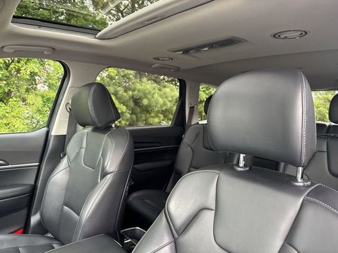 Used 2024 Kia Telluride S w/ S Sunroof Package AWD/4WD image 12