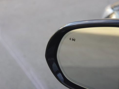 Used 2024 Buick Envista Avenir image 22