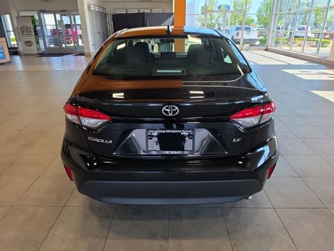 Used 2024 Toyota Corolla LE FWD image 9