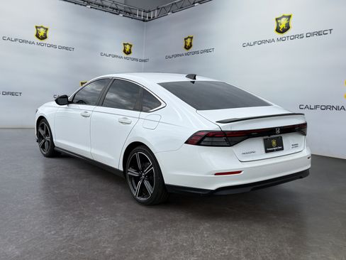 Used 2023 Honda Accord Sport image 3
