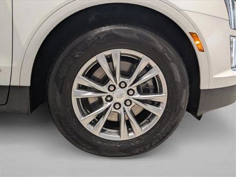 Used 2022 Cadillac XT5 Premium Luxury image 24