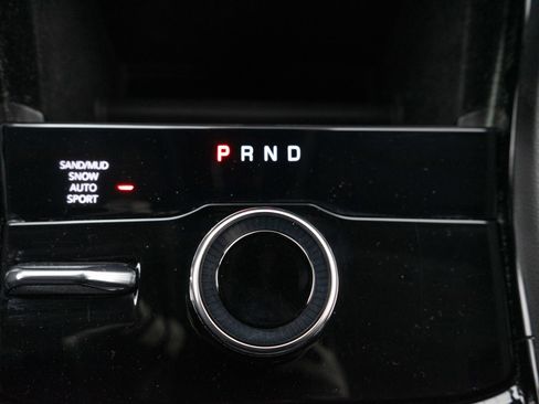 Used 2022 Jeep Grand Cherokee Limited image 18