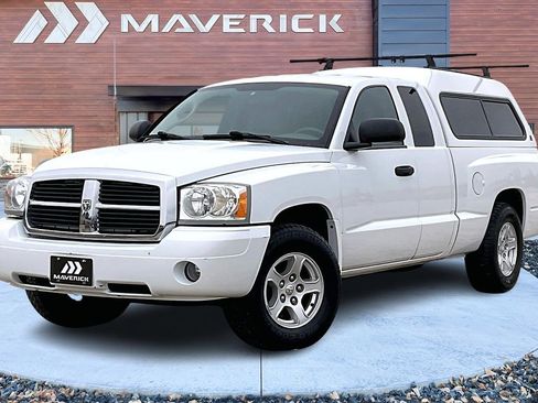 Used 2006 Dodge Dakota SLT w/ Trailer Tow Group image 3