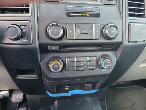 Used 2017 Ford F150 XL w/ Equipment Group 101A Mid RWD image 26