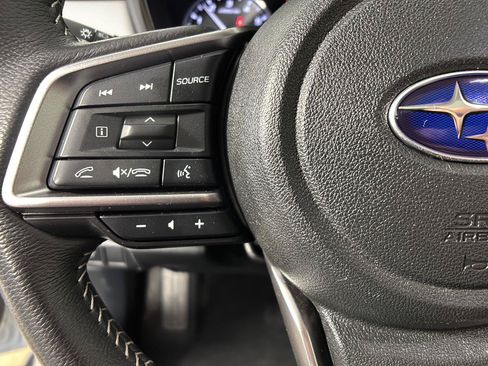 Used 2025 Subaru Outback Premium AWD/4WD image 30