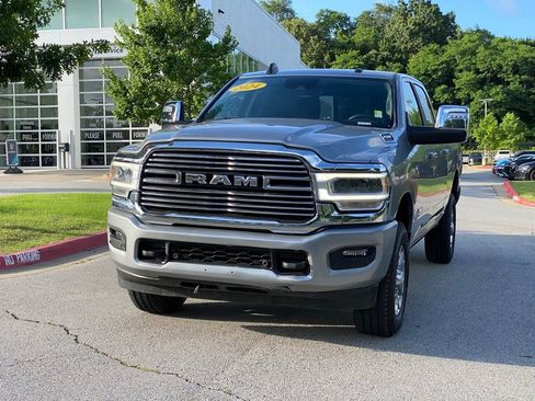 Used 2024 RAM 2500 Laramie w/ Safety Group AWD/4WD image 3