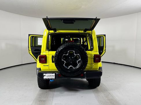 Used 2023 Jeep Wrangler Unlimited Rubicon 4xe w/ Cold Weather Group AWD/4WD image 30