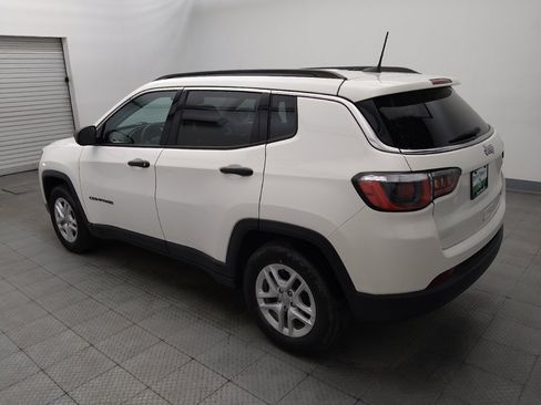 Used 2021 Jeep Compass Sport FWD image 3