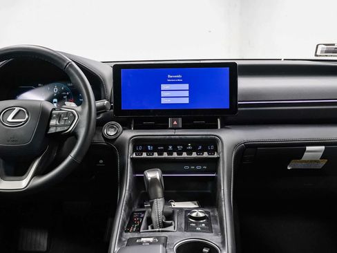 Used 2026 Lexus IS 350 F Sport RWD image 13