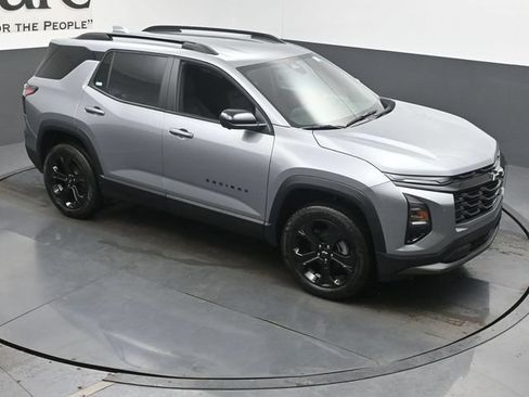 New 2026 Chevrolet Equinox LT w/ Midnight Edition FWD image 26
