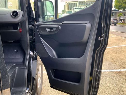 New 2026 Mercedes-Benz Sprinter 2500 image 10