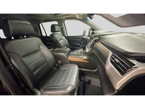 Used 2018 GMC Yukon Denali w/ Denali Ultimate Package AWD/4WD image 18