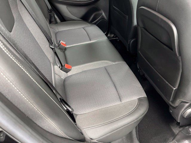 Used 2022 Buick Encore GX Preferred w/ Cold Weather Comfort Package FWD image 21
