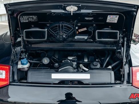 Used 2009 Porsche 911 Carrera image 24