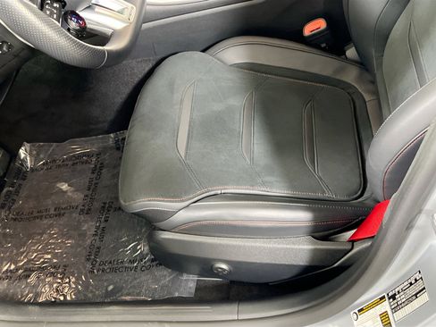 Used 2024 Mercedes-Benz C 43 AMG 4MATIC Sedan image 20