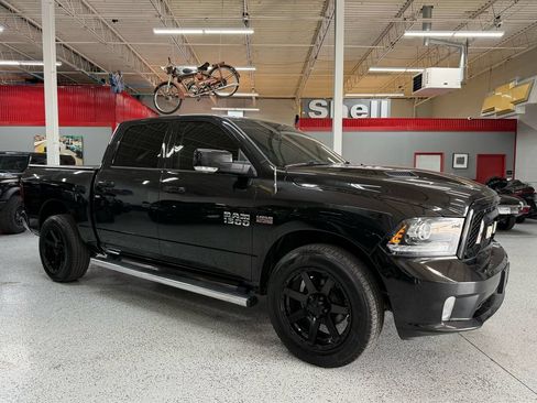 Used 2018 RAM 1500 Sport w/ Convenience Group AWD/4WD image 7