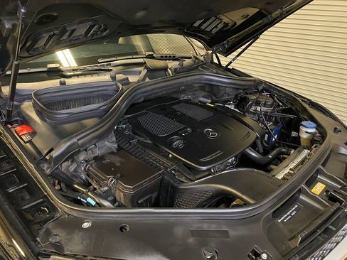 Used 2017 Mercedes-Benz GLE 350 image 35