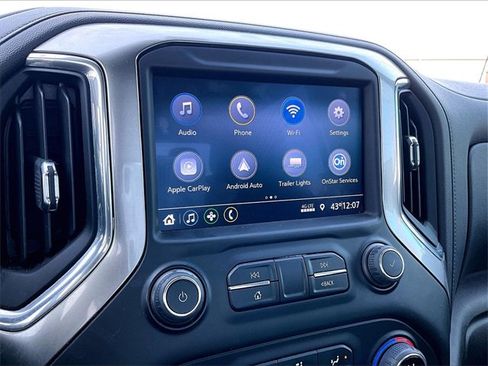 Used 2021 Chevrolet Silverado 1500 LT Trail Boss w/ Bed Protection Package image 18