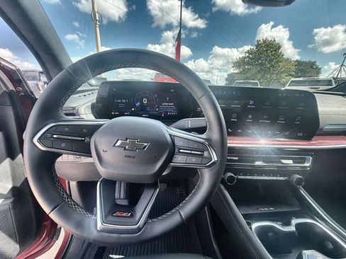 Used 2026 Chevrolet Traverse Z71 w/ Driver Confidence Package AWD/4WD image 11