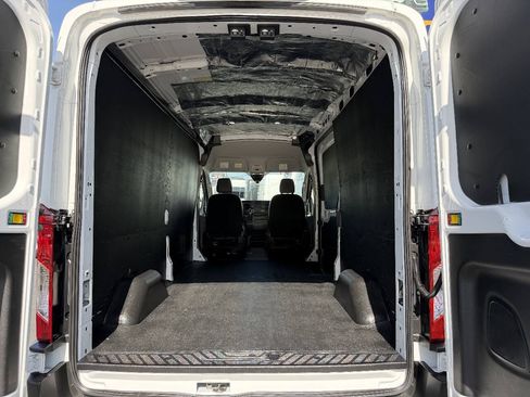 Used 2023 Ford Transit 250 Medium Roof w/ Load Area Protection Package RWD image 11