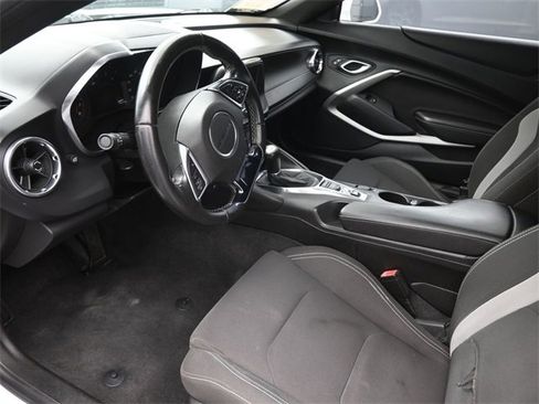 Used 2016 Chevrolet Camaro LT image 18