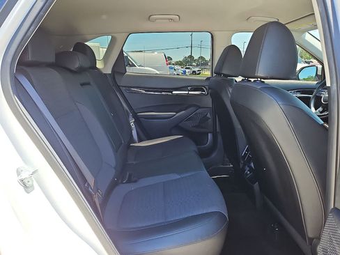 Used 2023 Kia Seltos S w/ Navigation Package AWD/4WD image 32