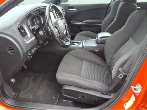 Used 2019 Dodge Charger R/T image 10