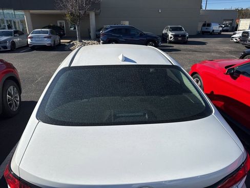 Used 2023 Toyota Corolla LE image 34