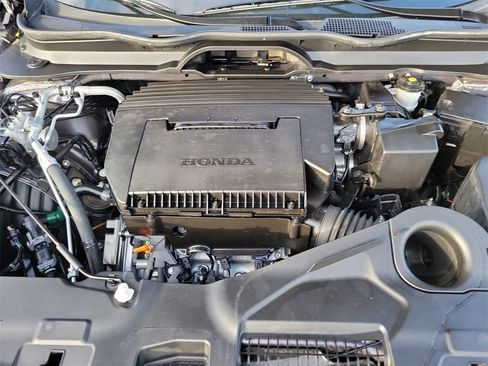 Used 2023 Honda Pilot Touring image 29