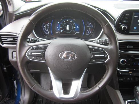 Used 2020 Hyundai Santa Fe SEL w/ Convenience + Premium Package image 17