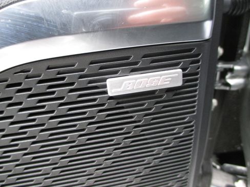 Used 2025 Buick Enclave Sport Touring image 16