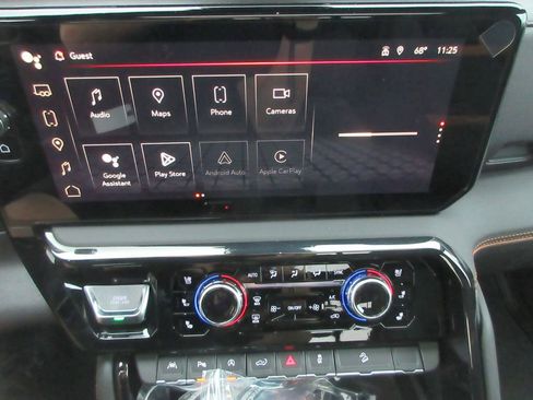 New 2026 GMC Sierra 1500 AT4 w/ AT4 Premium Package AWD/4WD image 21