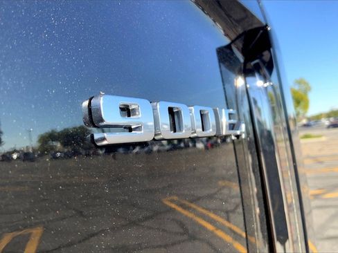 New 2026 Cadillac Vistiq Premium Luxury image 16