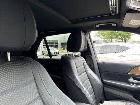 Used 2022 Mercedes-Benz GLE 350 4MATIC image 10