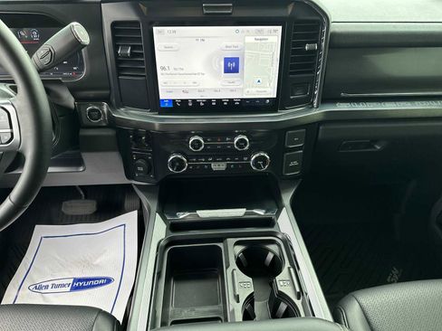 Used 2025 Ford F350 Lariat image 12