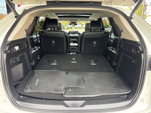 Used 2024 MAZDA CX-90 Plug-In Hybrid w/ Premium Pkg image 18