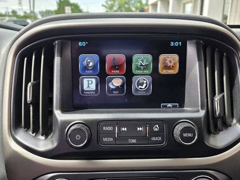 Used 2015 Chevrolet Colorado Z71 AWD/4WD image 15