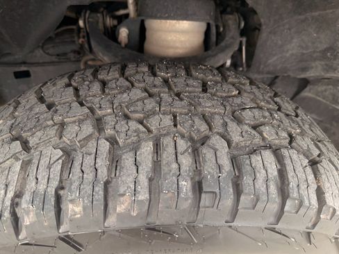 Used 2020 RAM 1500 Laramie image 24