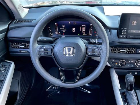 Used 2024 Honda Accord EX image 6